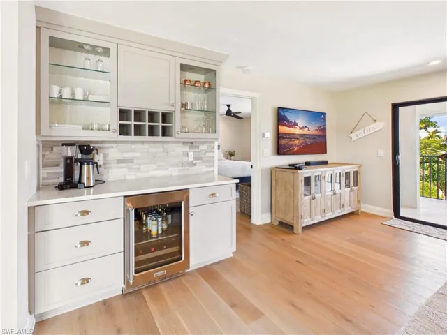 1051 Swallow Ave 208, Marco Island, Florida 34145