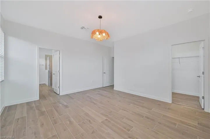 20492  Verawood  LOOP, Estero, FL 33928