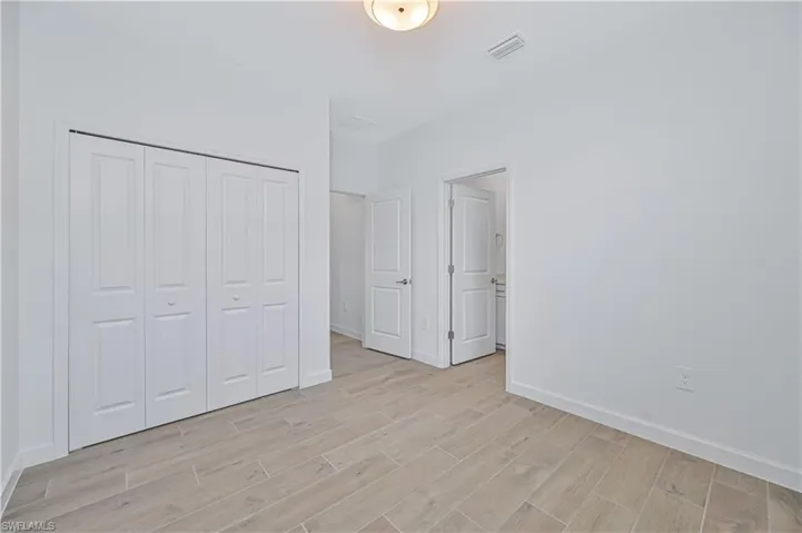 20492  Verawood  LOOP, Estero, FL 33928