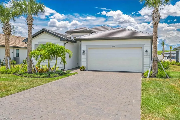 20492  Verawood  LOOP, Estero, FL 33928