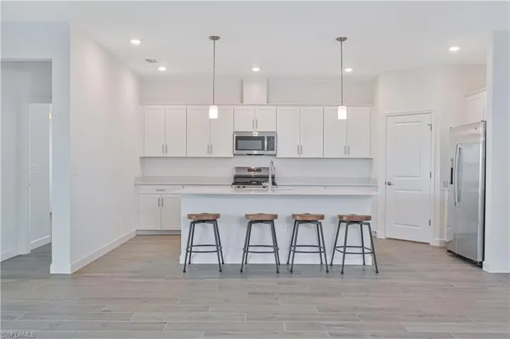 20492  Verawood  LOOP, Estero, FL 33928