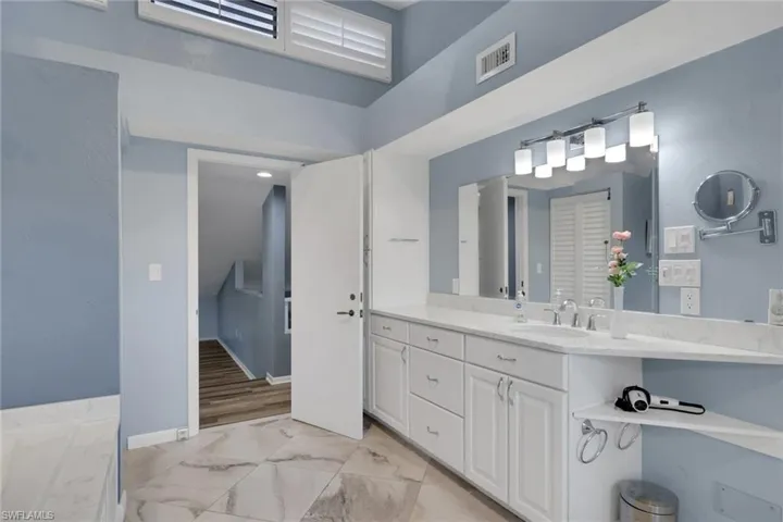 4841  Springline  DR, Fort Myers, FL 33919
