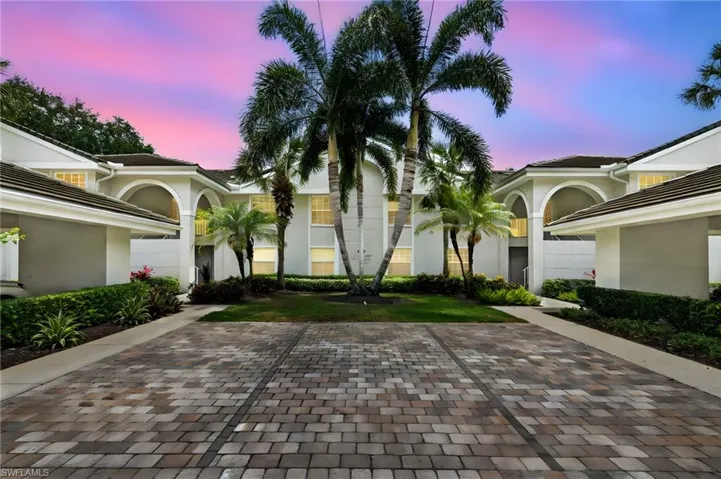 6290  Bellerive  AVE, Naples, FL 34119