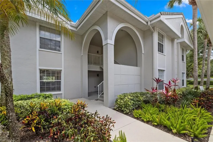 6290  Bellerive  AVE, Naples, FL 34119