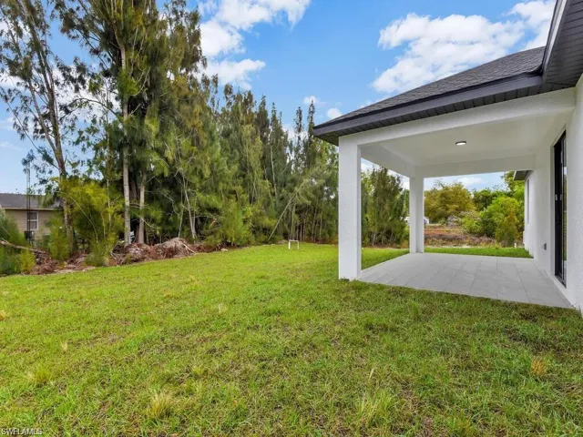 3027  32nd SW ST, Lehigh Acres, FL 33976