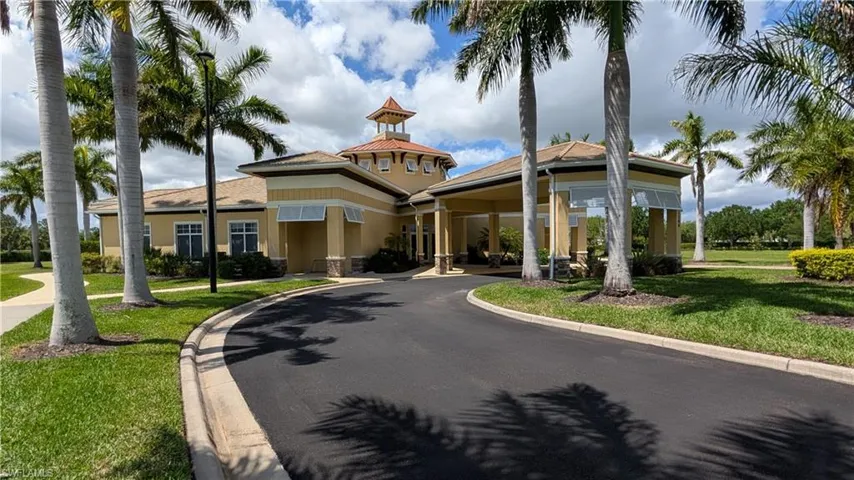 15359 Yellow Wood Dr, Alva, Florida 33920