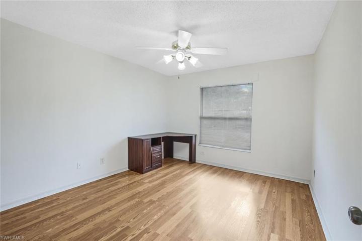 686 Squire CIR # 202, NAPLES FL 34104