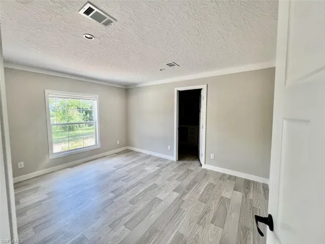 2257  Costello  LN, North Fort Myers, FL 33917