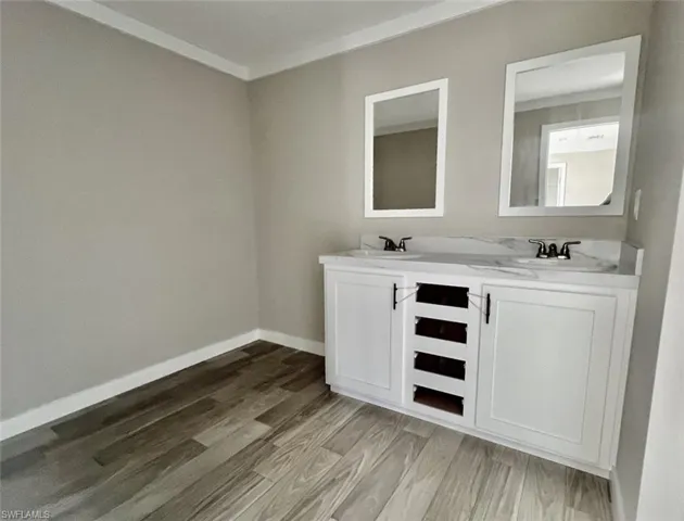2257  Costello  LN, North Fort Myers, FL 33917