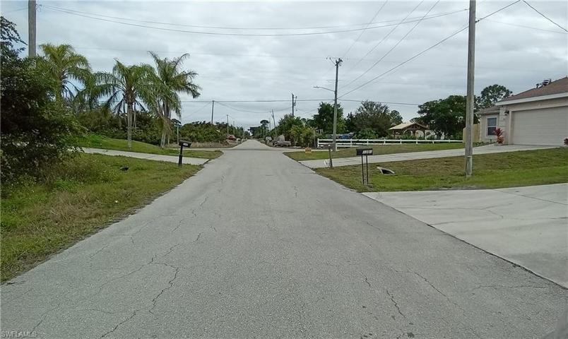 3302  11th SW ST, LEHIGH ACRES, FL 33976