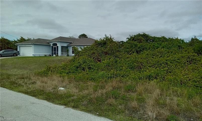 3302  11th SW ST, LEHIGH ACRES, FL 33976