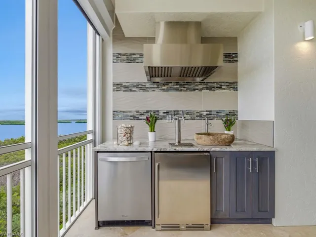 4851 Bonita Bay Blvd 902, Bonita Springs, Florida 34134