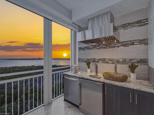 4851 Bonita Bay Blvd 902, Bonita Springs, Florida 34134