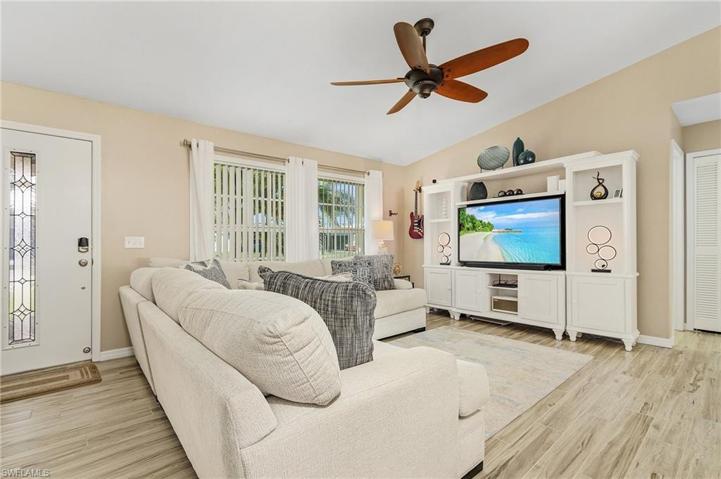 405 SW 47th ST, CAPE CORAL FL 33914