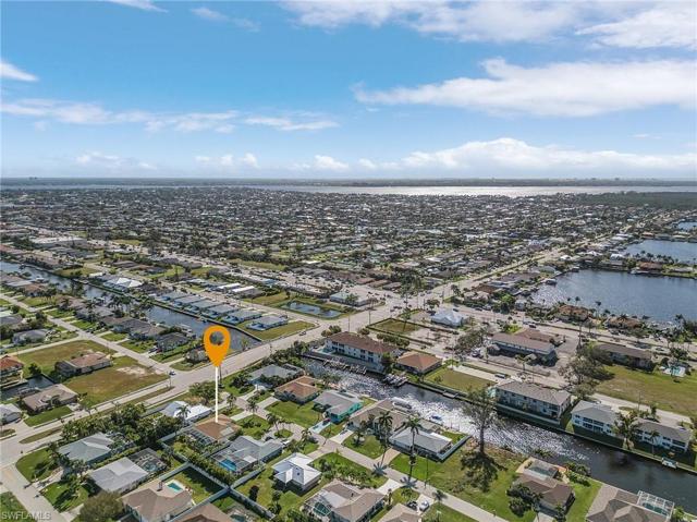 Great location, quick access to downtown Cape Coral