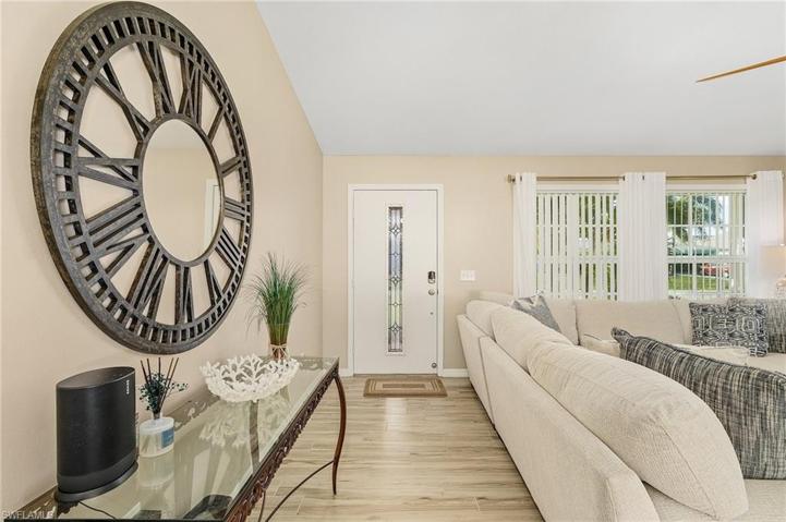 405 SW 47th ST, CAPE CORAL FL 33914