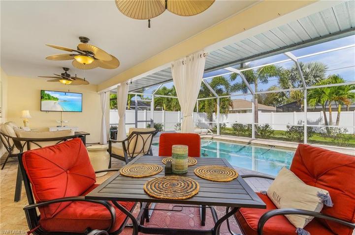 Spacious lanai