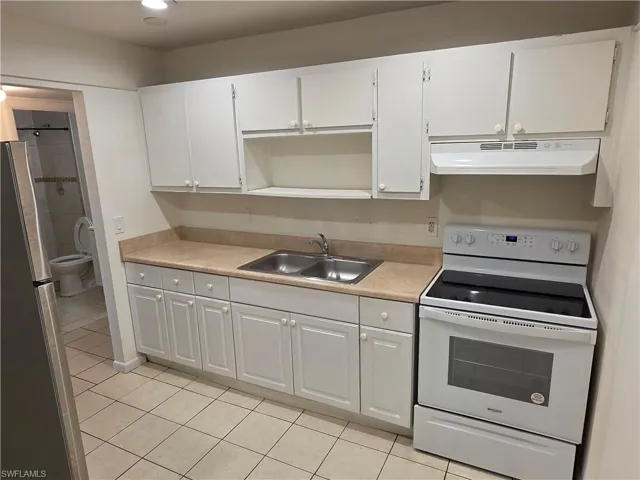 1107 S Loop Blvd, Lehigh Acres, Florida 33936