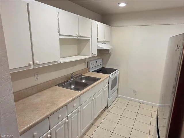 1107 S Loop Blvd, Lehigh Acres, Florida 33936