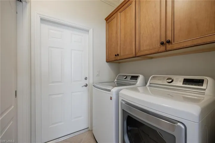 13160  Gray Heron  DR, North Fort Myers, FL 33903