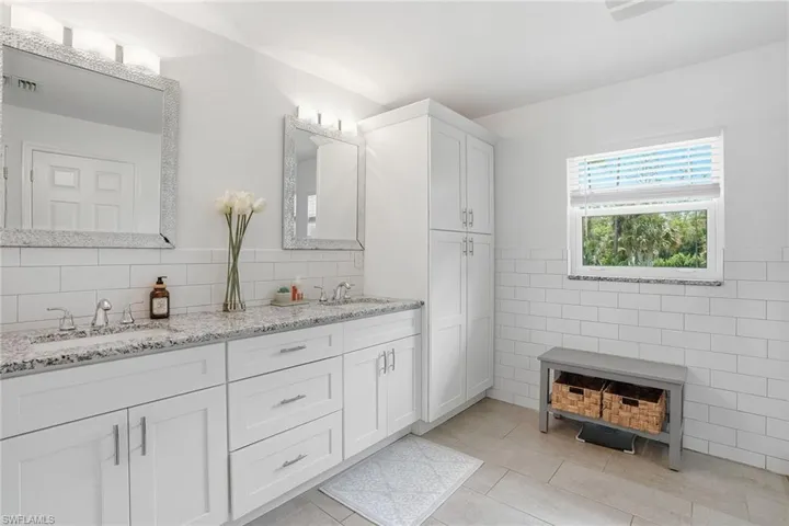 721 Logan Blvd S, Naples, Florida 34119