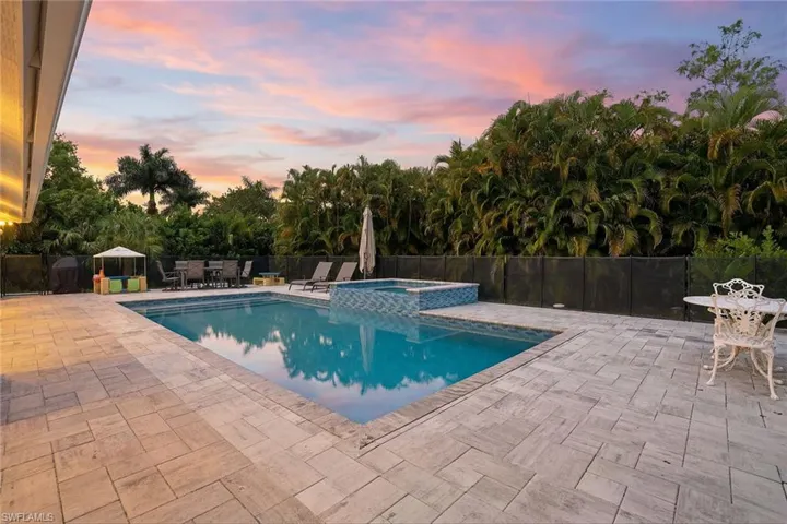 721 Logan Blvd S, Naples, Florida 34119