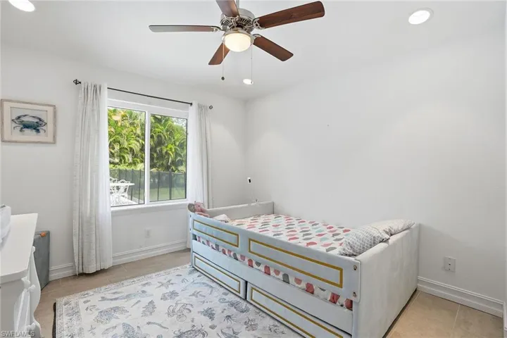 721 Logan Blvd S, Naples, Florida 34119