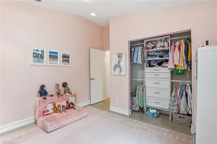 721 Logan Blvd S, Naples, Florida 34119
