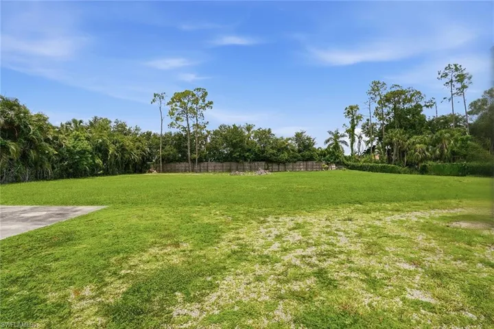 721 Logan Blvd S, Naples, Florida 34119