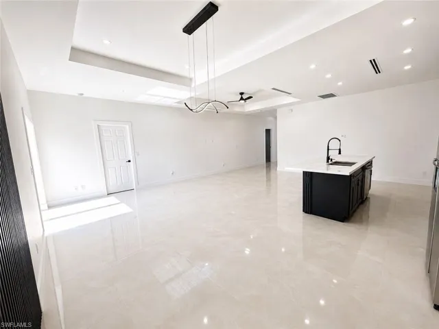 713 Da Vinci Ave S, Lehigh Acres, Florida 33974