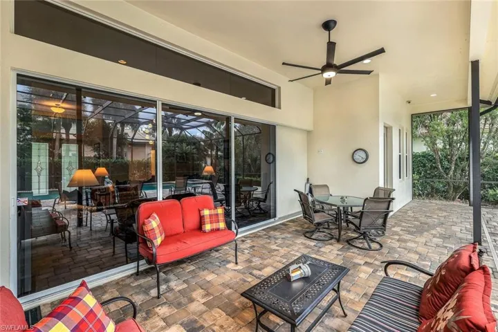 Outdoor living space - this is what Florida living is all about!