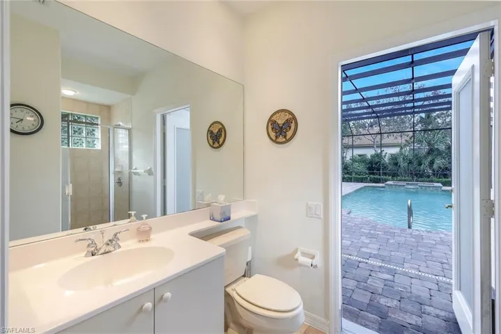 This guest suite allows for so much privacy!