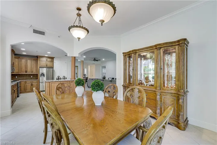 9002 Cascada Way 102, Naples, Florida 34114