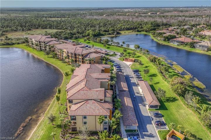9727  Acqua  CT, NAPLES, FL 34113