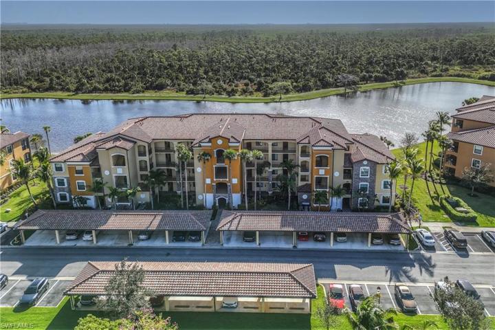 9727  Acqua  CT, NAPLES, FL 34113