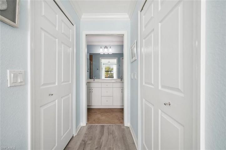 9727  Acqua  CT, NAPLES, FL 34113