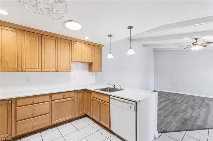 5563 Foxlake Dr, North Fort Myers, Florida 33917