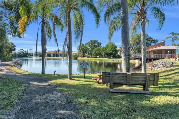 5563 Foxlake Dr, North Fort Myers, Florida 33917