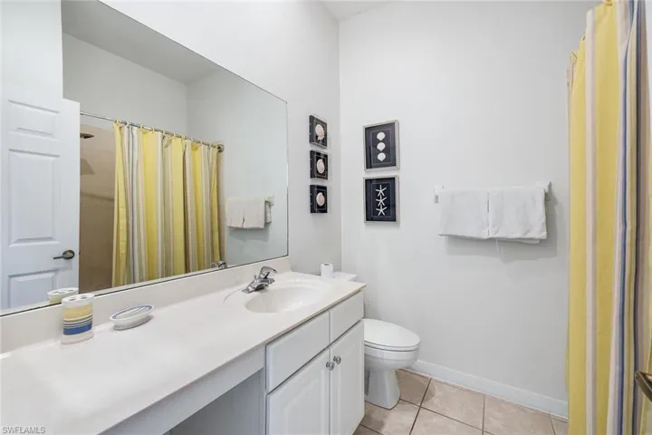 1818 Leamington Ln, Naples, Florida 34109