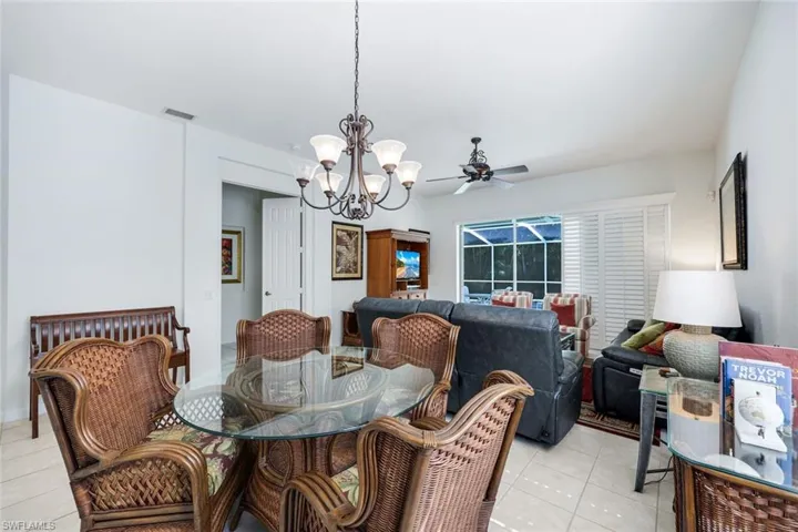 1818 Leamington Ln, Naples, Florida 34109