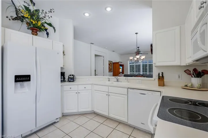 1818 Leamington Ln, Naples, Florida 34109