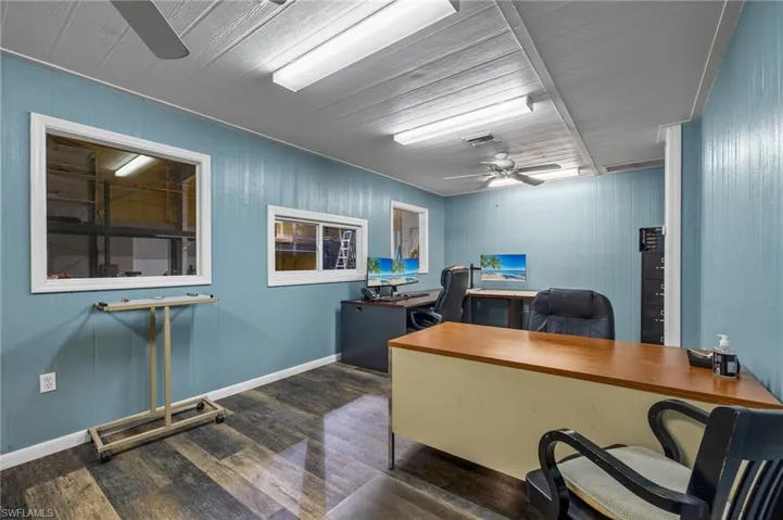 Workshop Office 1