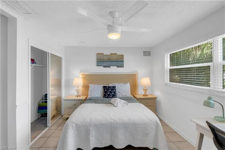 4353 Country Club Blvd D, Cape Coral, Florida 33904