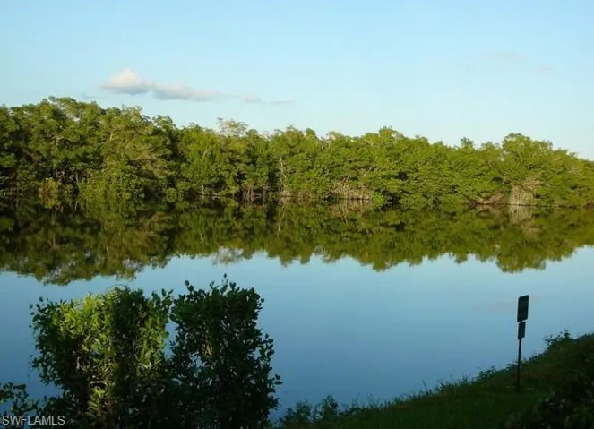 1315 Mainsail Dr 1105, Naples, Florida 34114