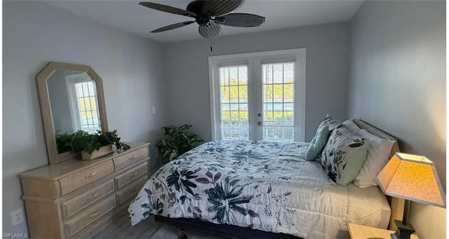 1315 Mainsail Dr 1105, Naples, Florida 34114