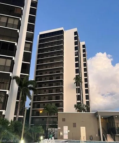1920 Virginia Ave 1402, Fort Myers, Florida 33901