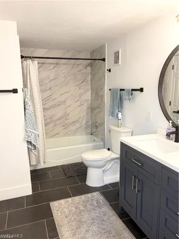 1920 Virginia Ave 1402, Fort Myers, Florida 33901