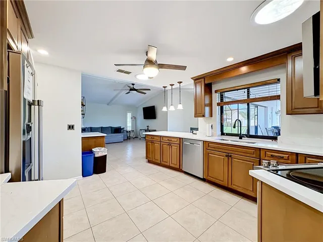 1201 Westfield Dr, Fort Myers, Florida 33919