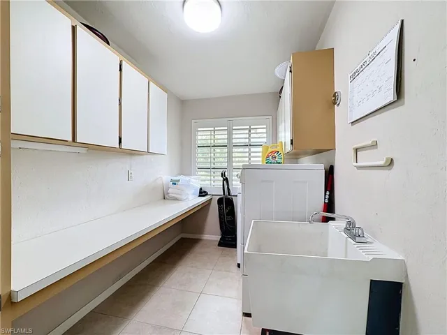 1201 Westfield Dr, Fort Myers, Florida 33919