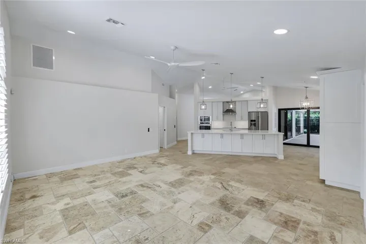 235  Silverado  DR, Naples, FL 34119